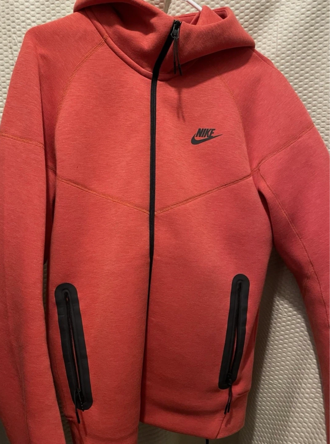 Nike tech