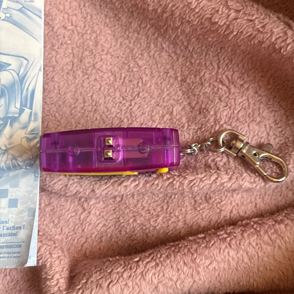 Bandai Digimon Virtual Pet Keychain - photo 3