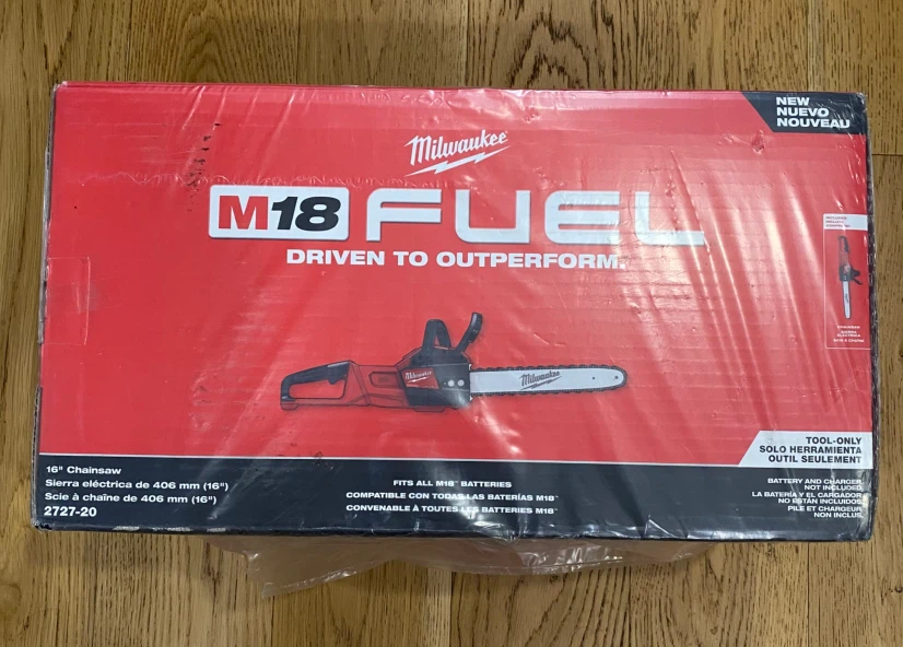 Milwaukee M18 FUEL 16" Chainsaw Tool-Only