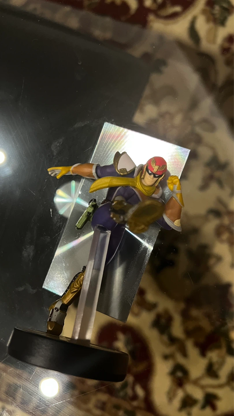 Nintendo Amiibo Captain Falcon Figure