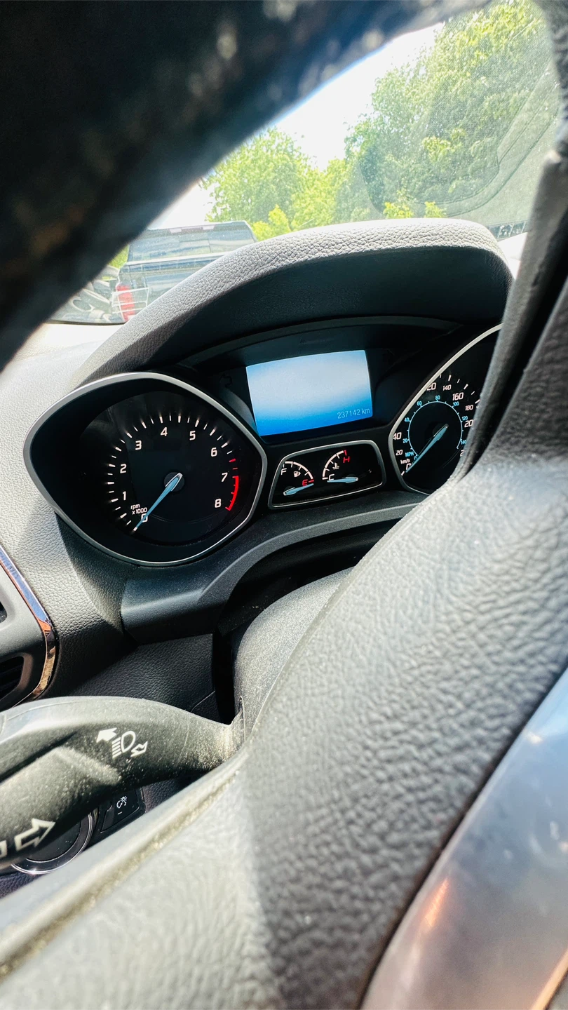 Ford Escape Titanium SUV - photo 3