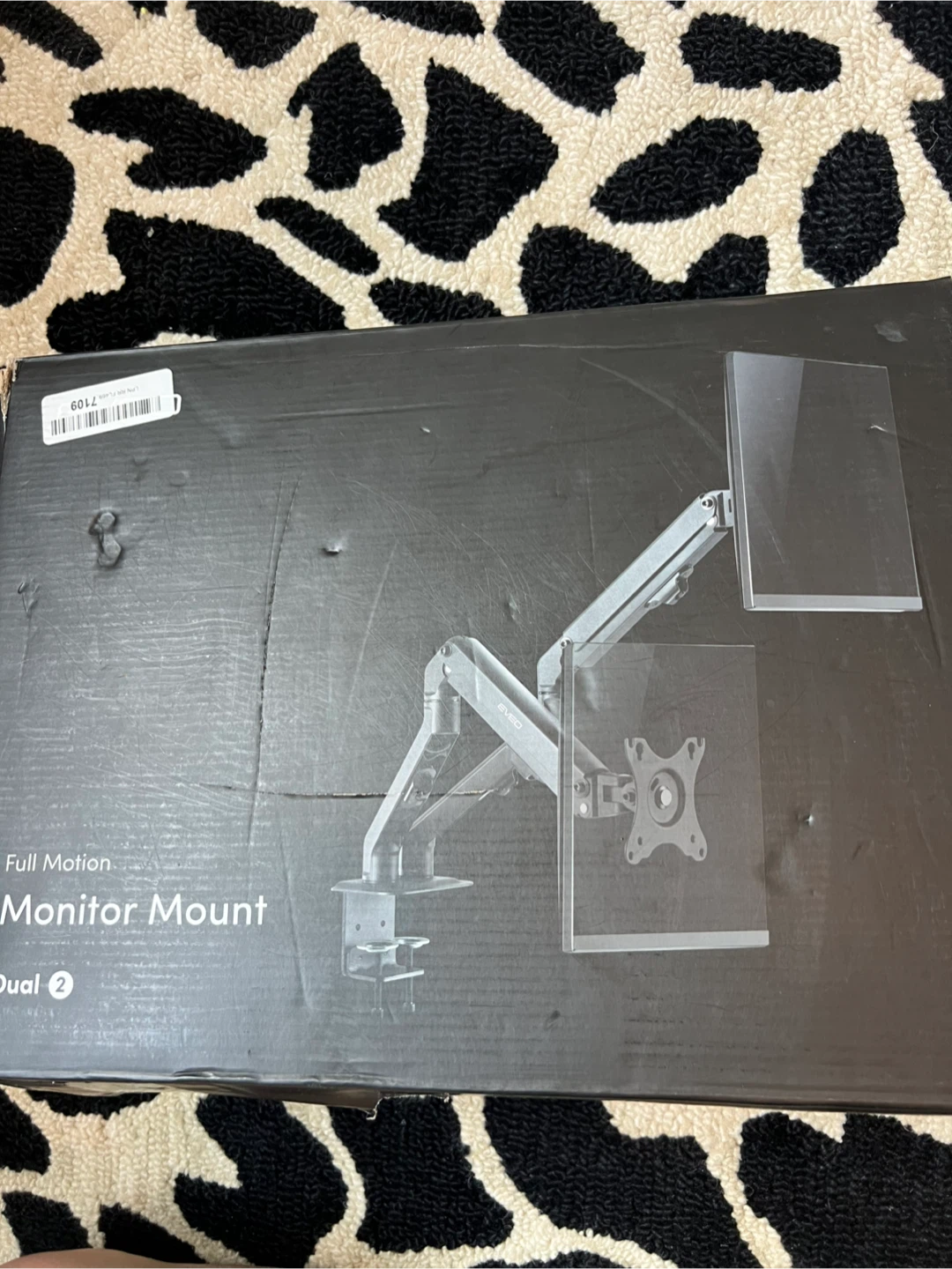 EVED Full Motion Dual Monitor Mount