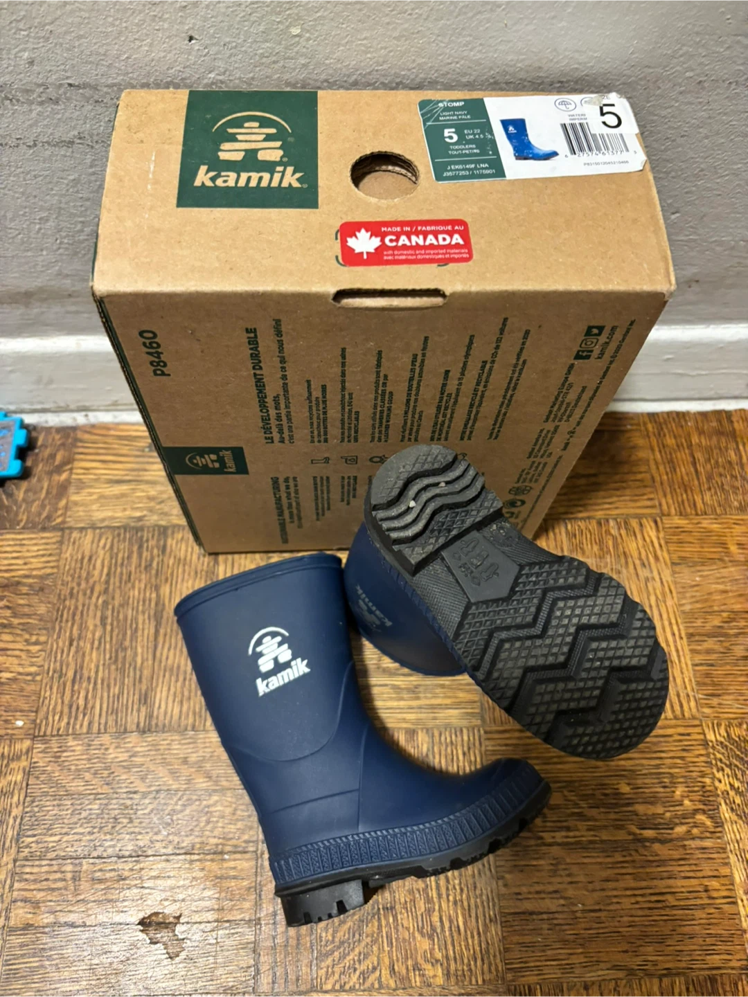 3T rain jackets/pants and rain boots (sizes 5,6,7) - photo 4