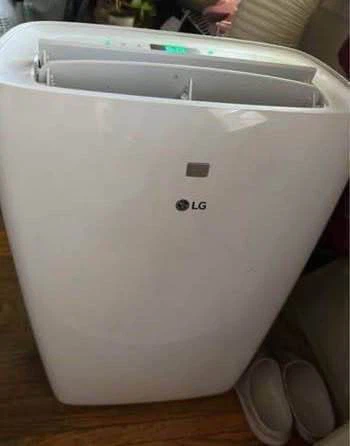 LG Portable Air Conditioner - photo 3
