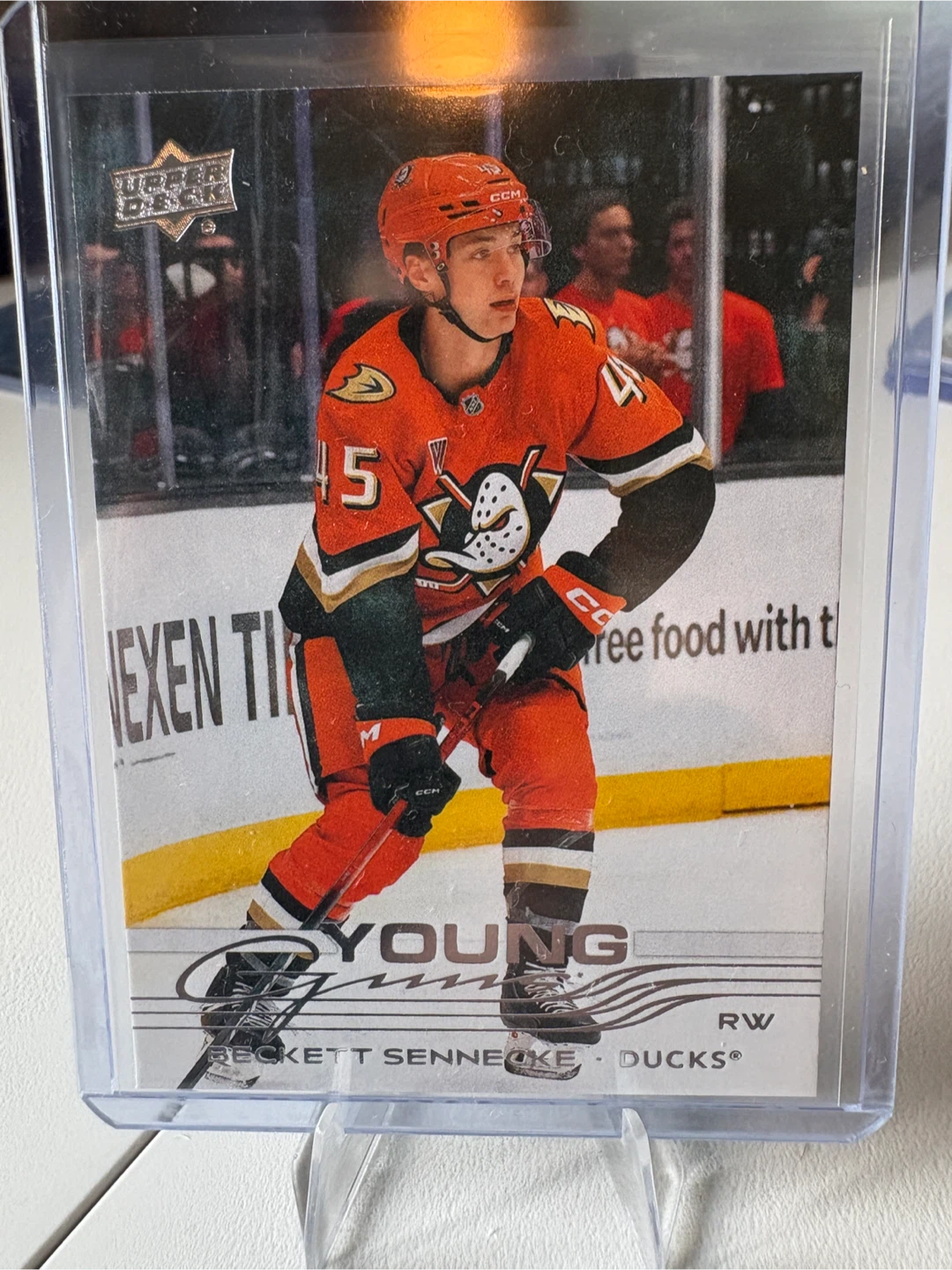 2025-26 Upper Deck Beckett Sennecke Young Guns Hockey Card