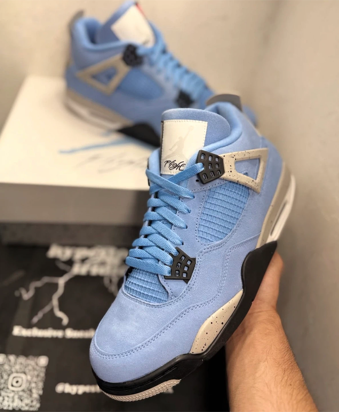 Jordan 4 university blues - photo 2