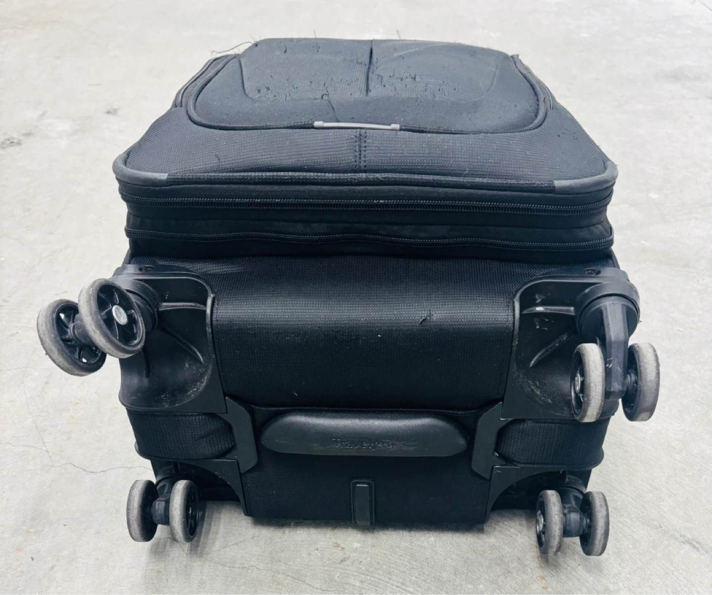 TravelPro Lightweight Carry-on Expandable Spinner - photo 5
