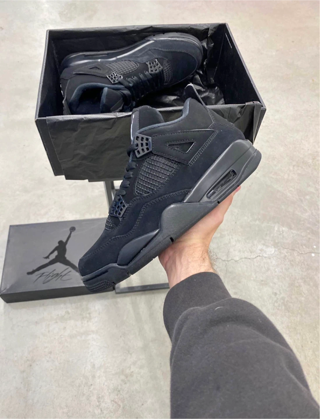 Jordan 4 black cats