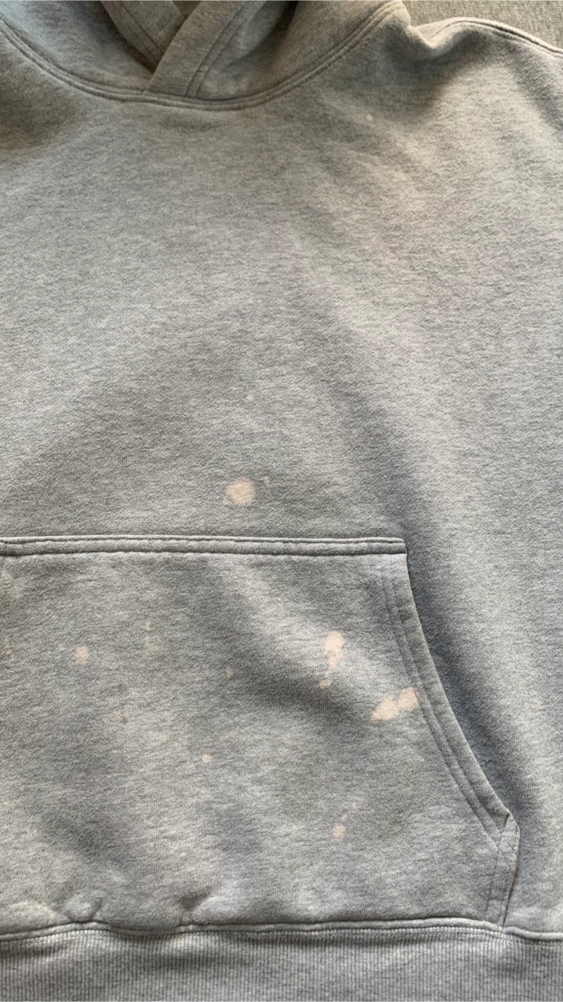 TNA Grey Hoodie - Size Small HAS BLEACH MARKS - photo 3