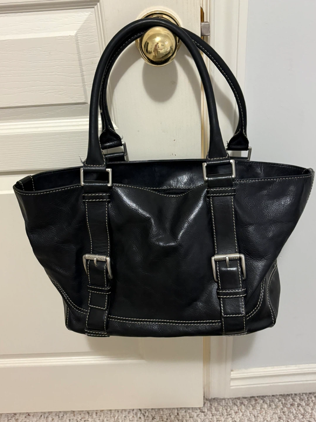 Michael Kors Black Leather Shoulder Bag - photo 3