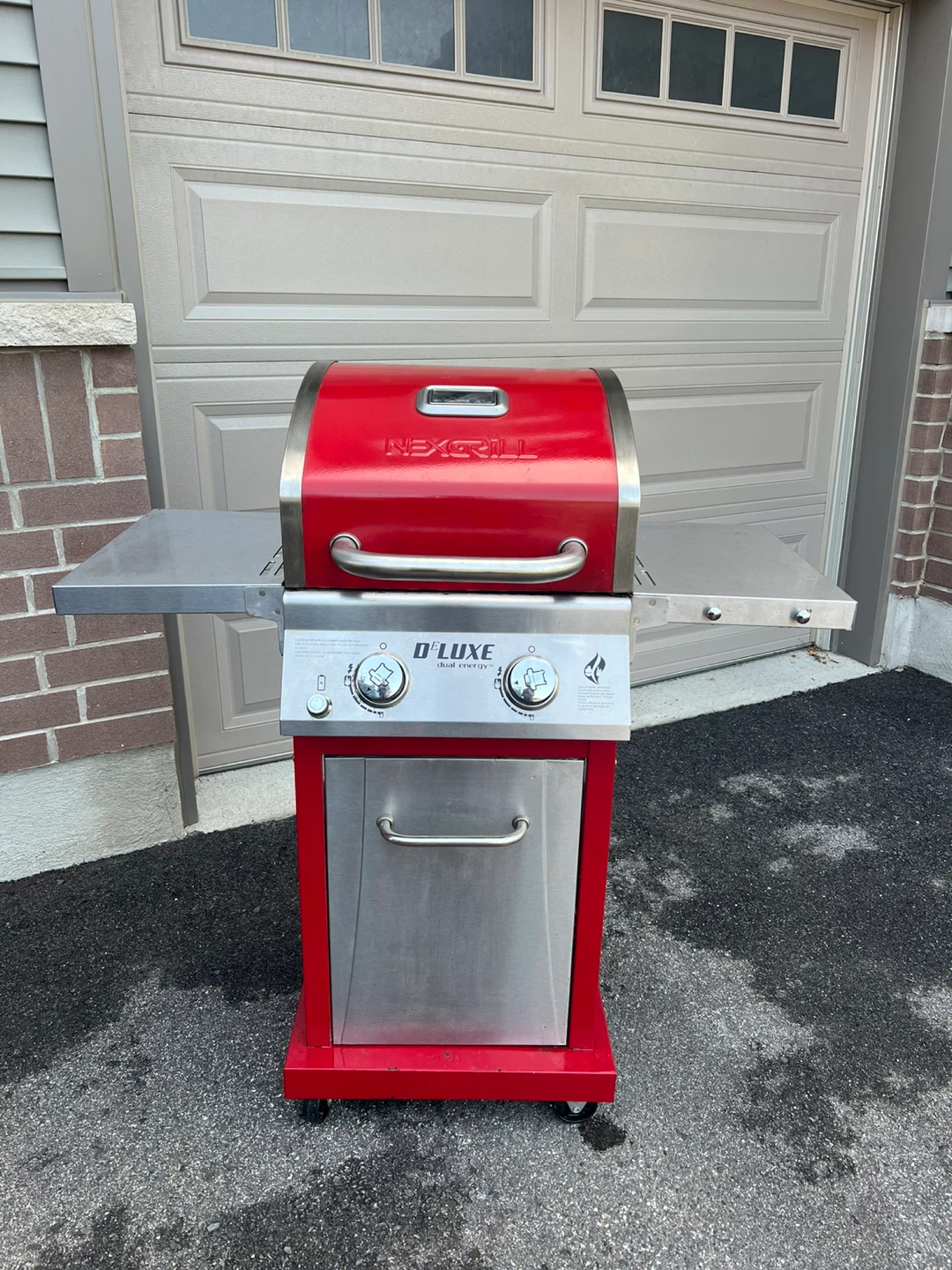 Nexgrill D'LUXE Dual Burner Propane BBQ
