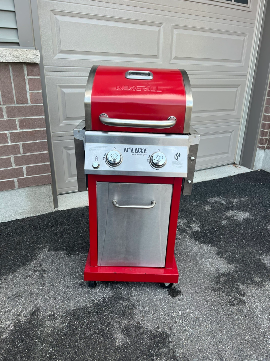 Nexgrill D'LUXE Dual Burner Propane BBQ - photo 2