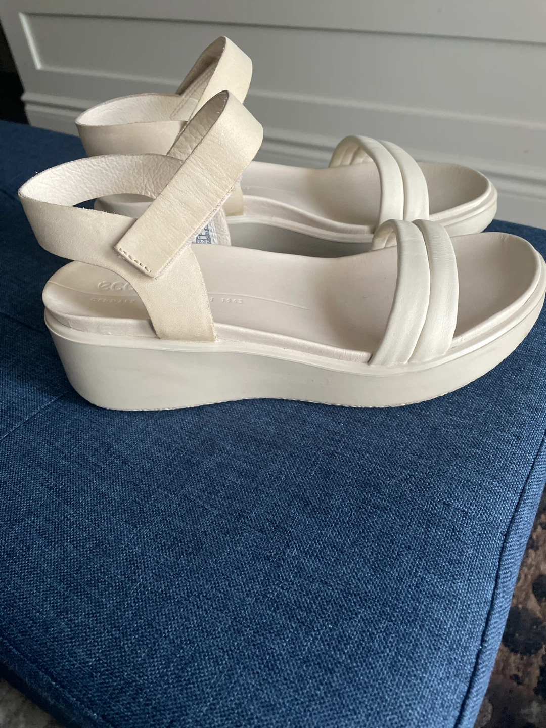 ECCO Women's Cream Leather Platform Sandals