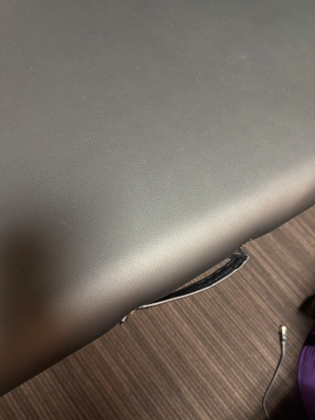 Black Massage Table with Adjustable Height - photo 5