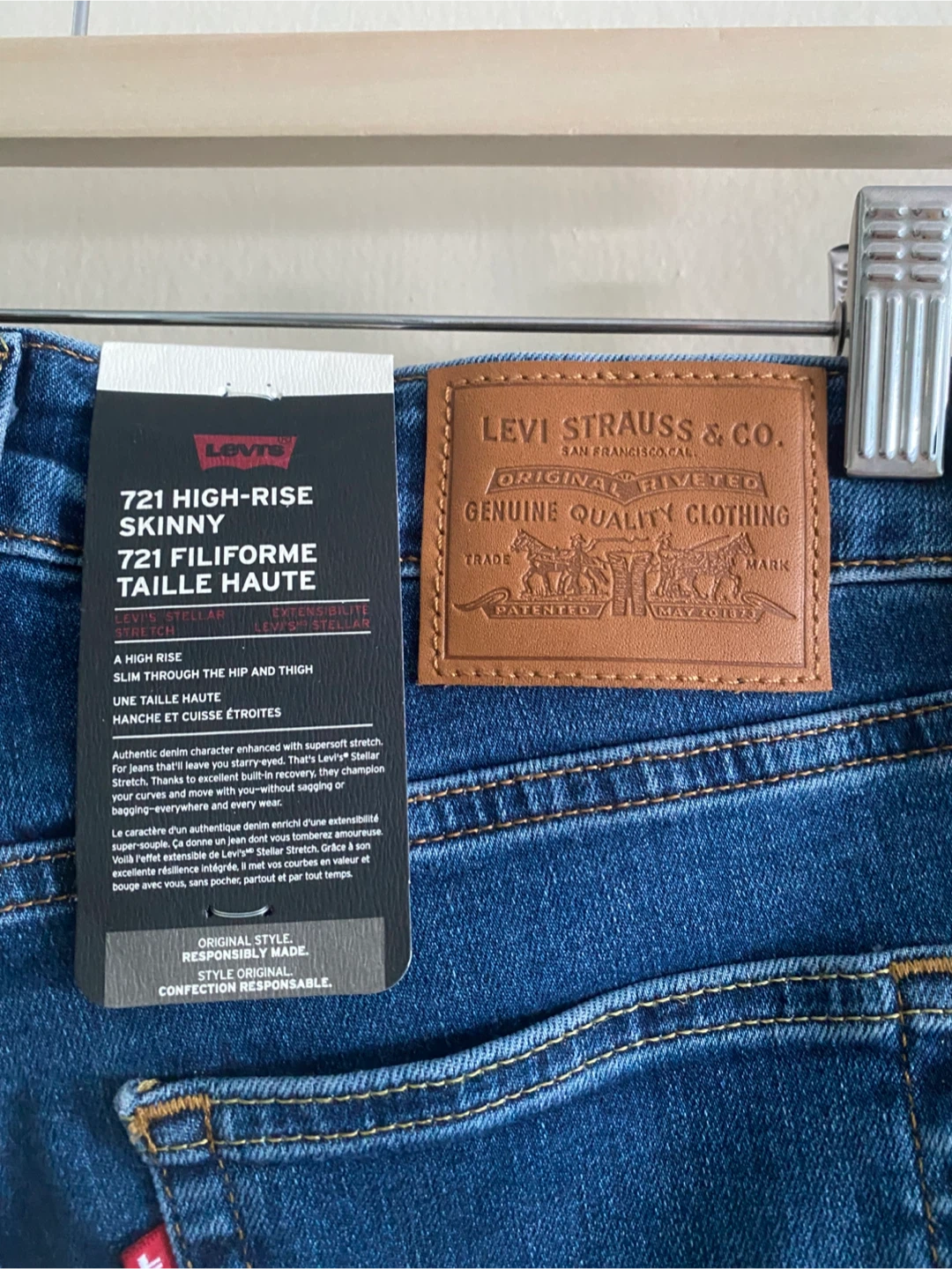 Levi's 721 High-Rise Skinny Jeans - photo 3