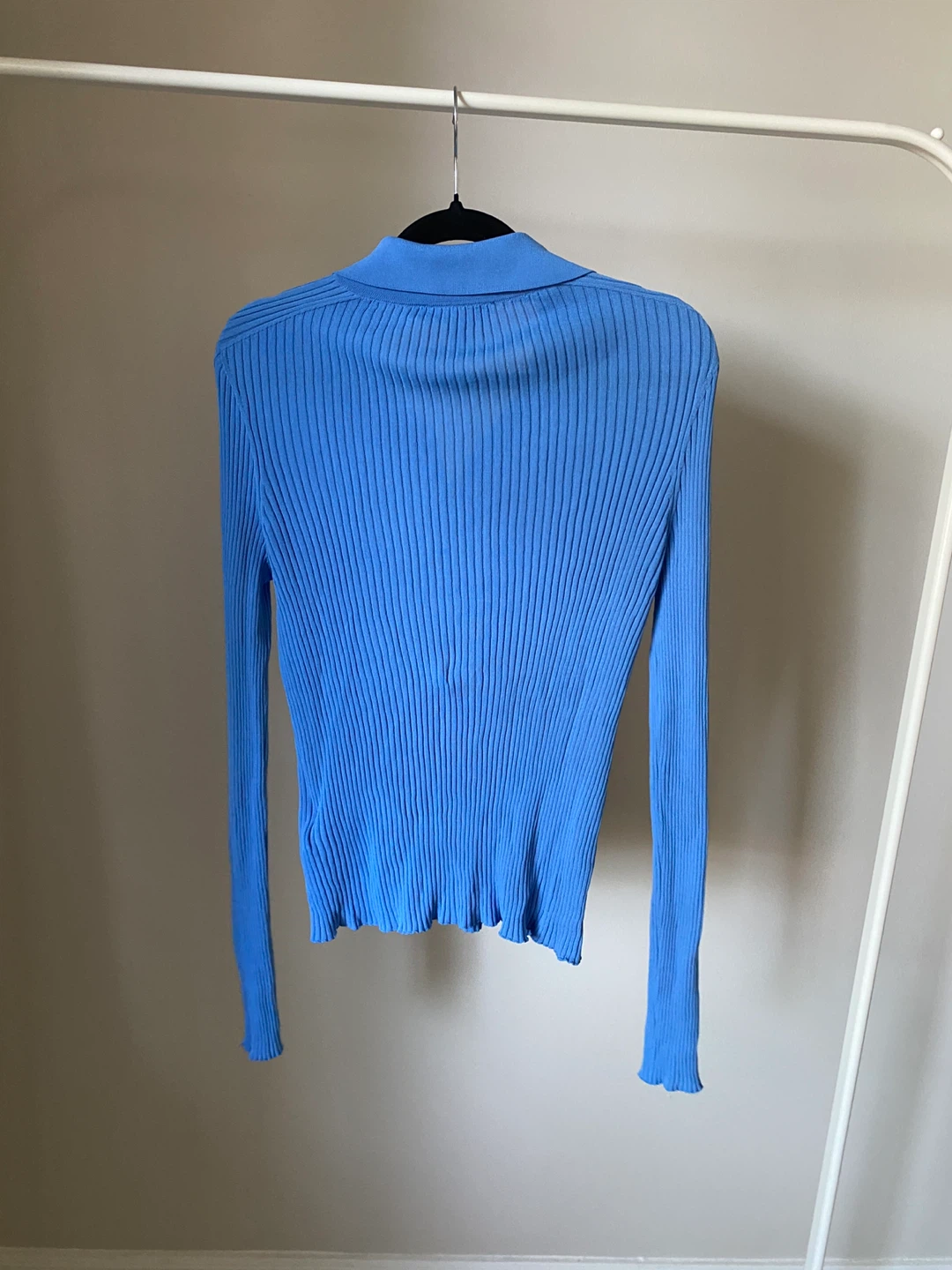 COS Blue Ribbed Knit Collared Sweater - photo 2