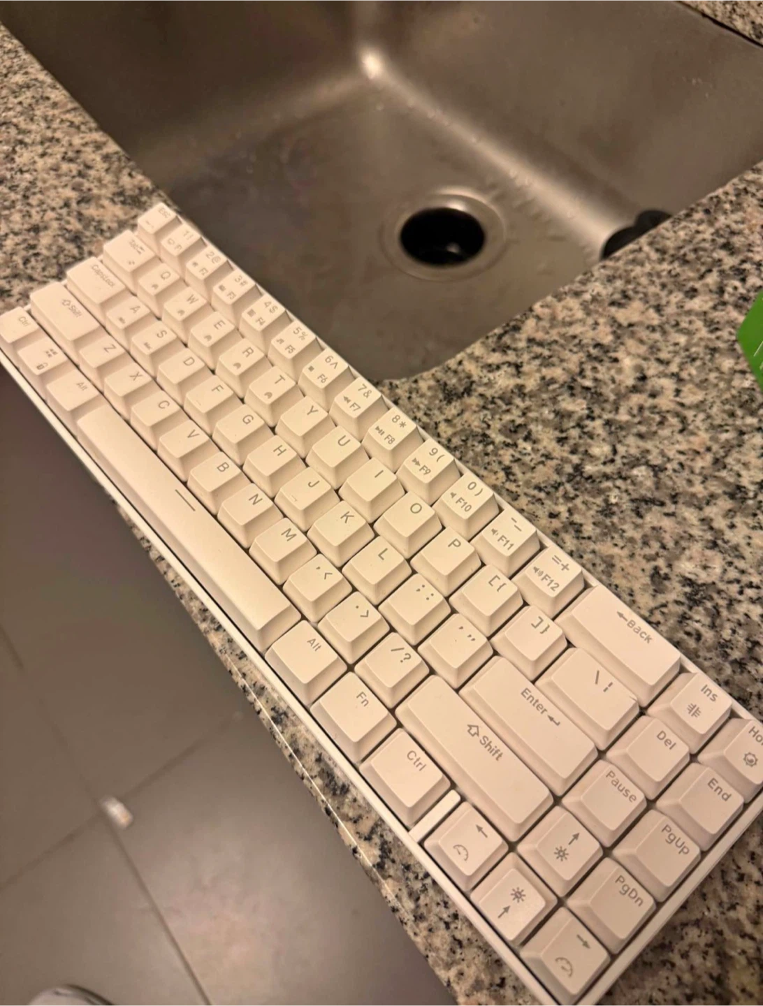 White Mechanical Keyboard connects by Bluetooth or USB-C port