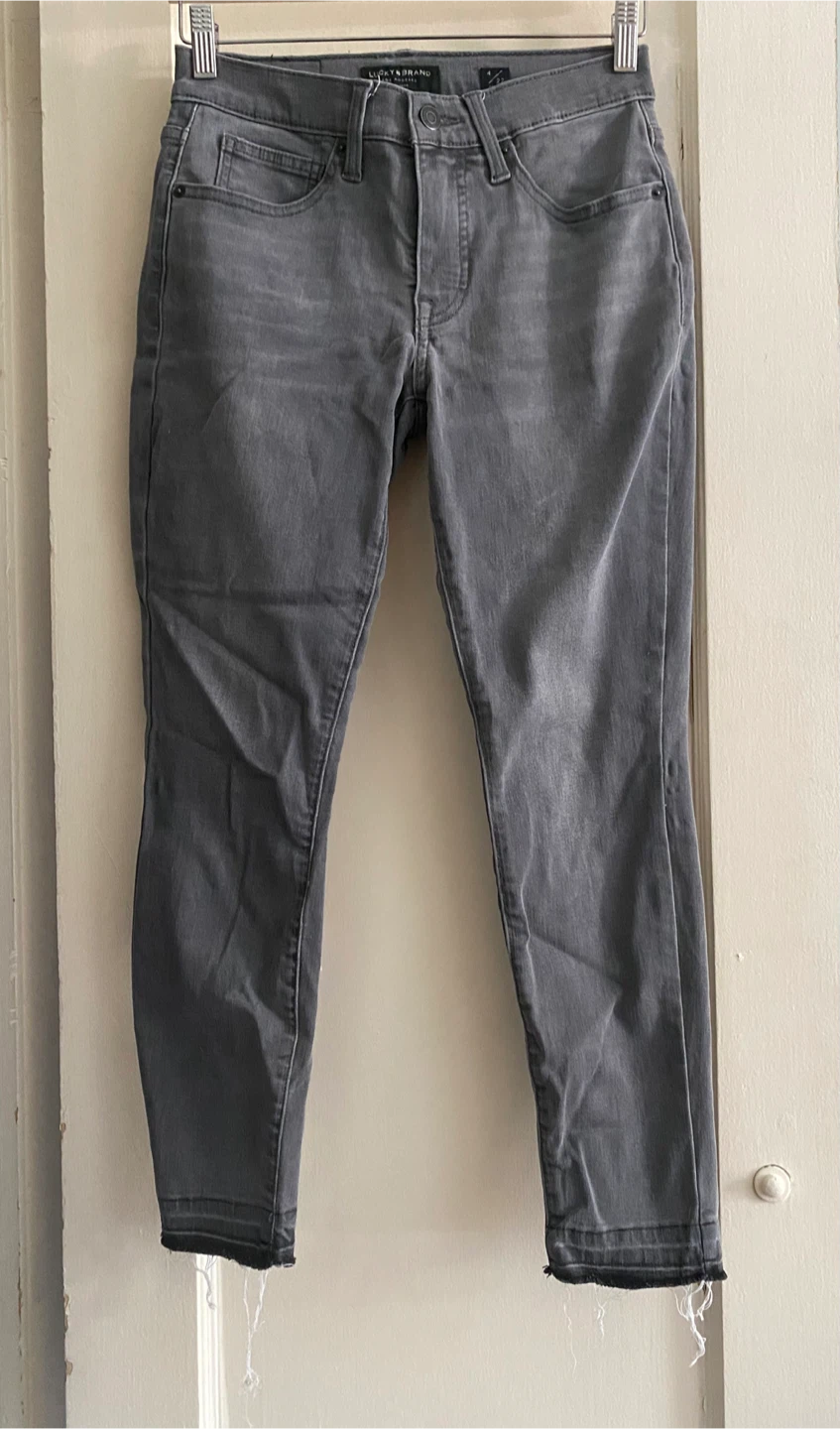 Lucky Brand Grey Ankle Jeans
