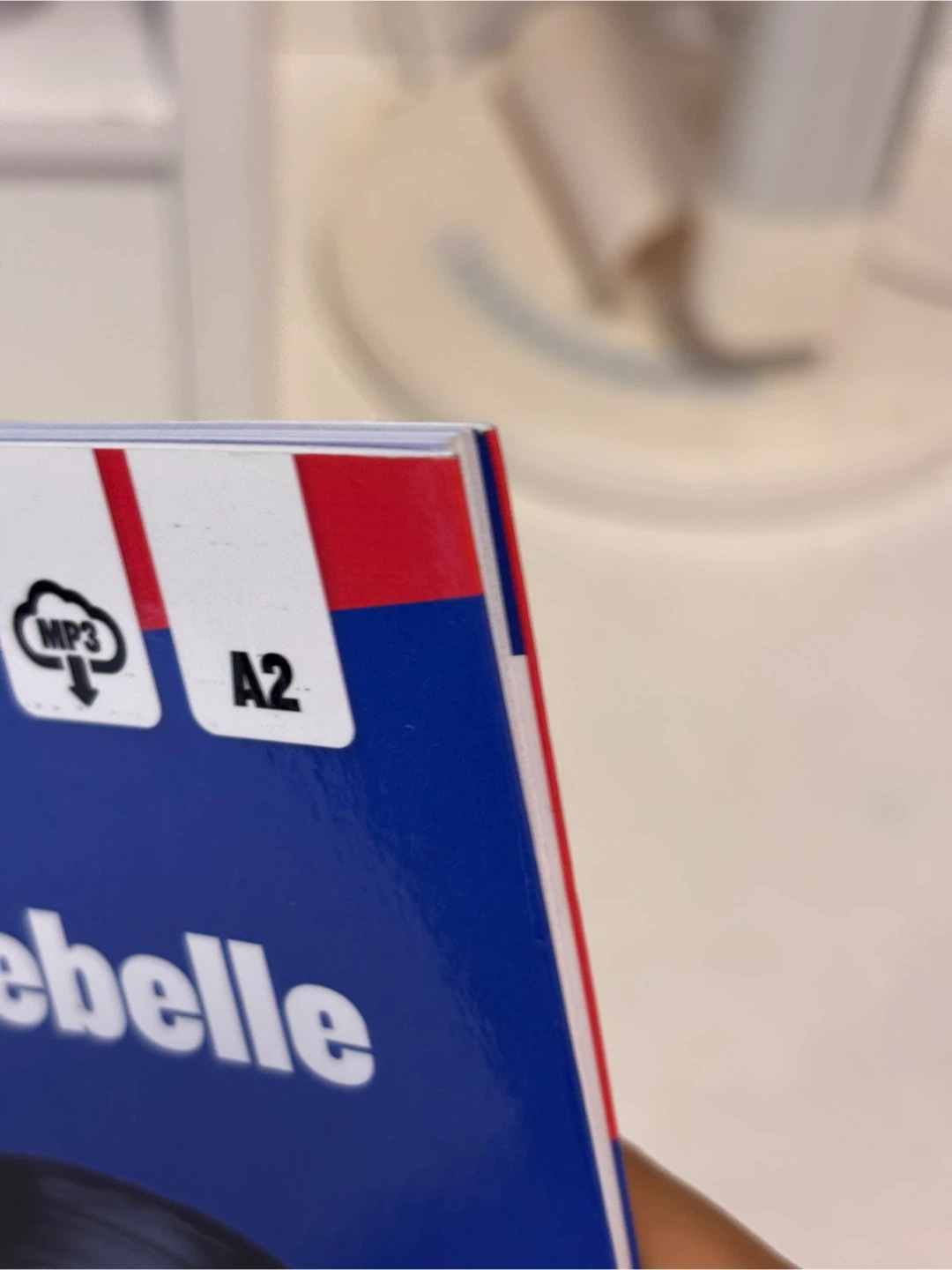 NEW - French FLE A2 Book - An Binh Se Rebelle - photo 3
