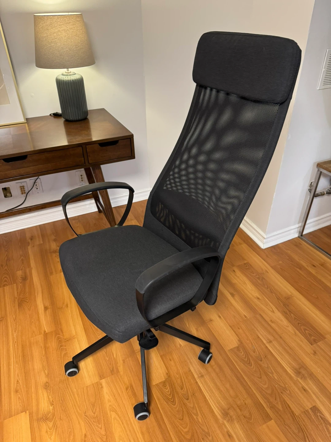 Office chair (IKEA - MARKUS)