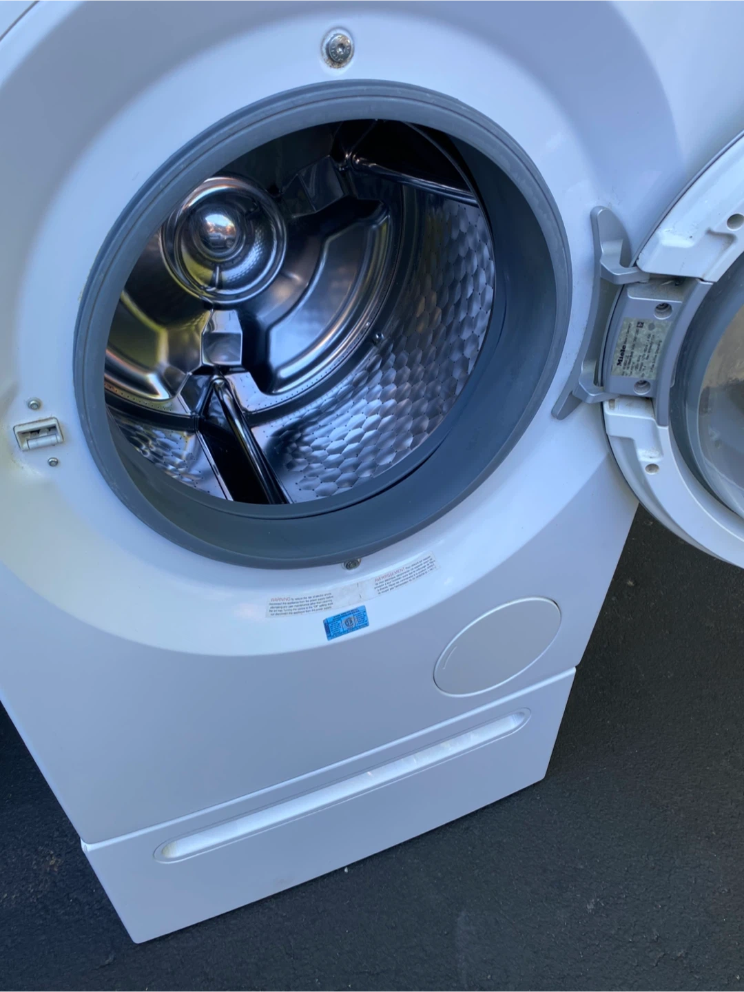MIELE WASHING MACHINE W4840 - photo 2