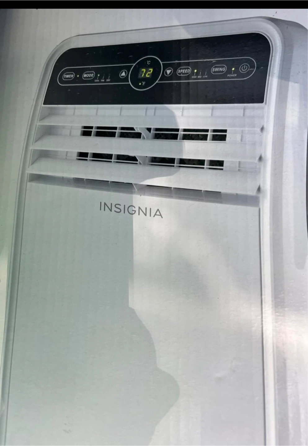Insignia 3-1 air conditioner , fan & dehumidifier