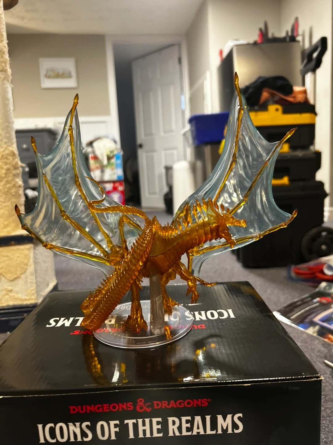 Dungeons & Dragons Icons of the Realms Adult Topaz Dragon - photo 4