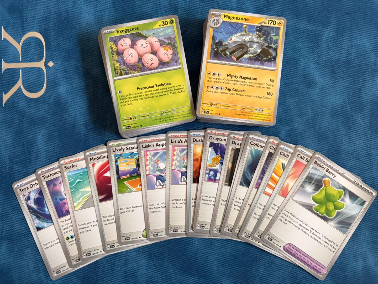 Pokémon Surging Sparks Deck Builder Bundle 137 cards