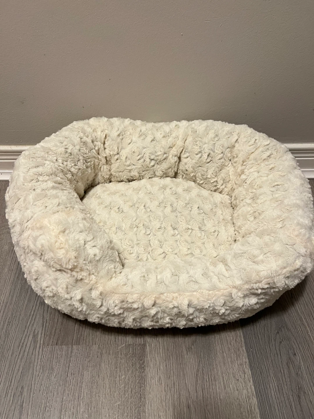 Cream Plush Pet Bed