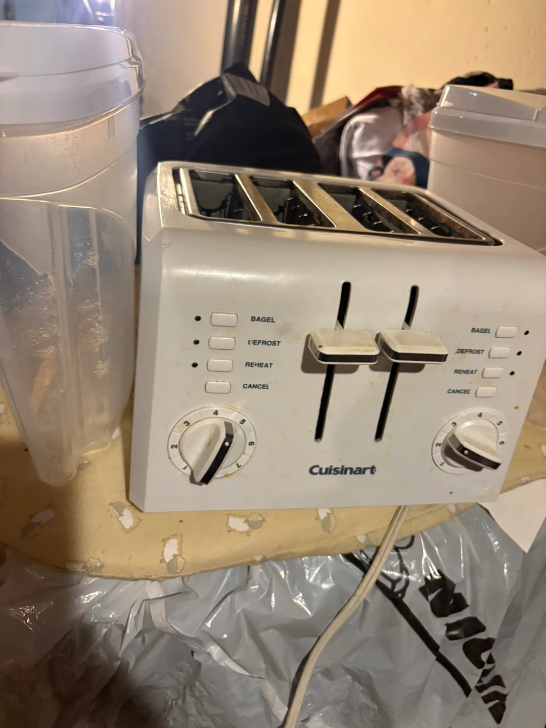 Cuisinart 4-Slice Toaster - photo 4