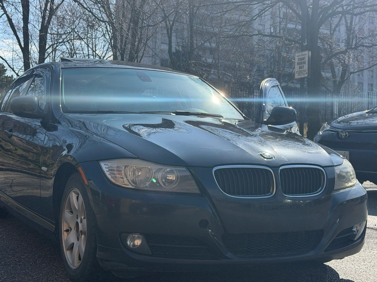 BMW 323i /// BLACK*320k*CERTIFIED RWD-NO ISSUES $4000xx TODAY!!