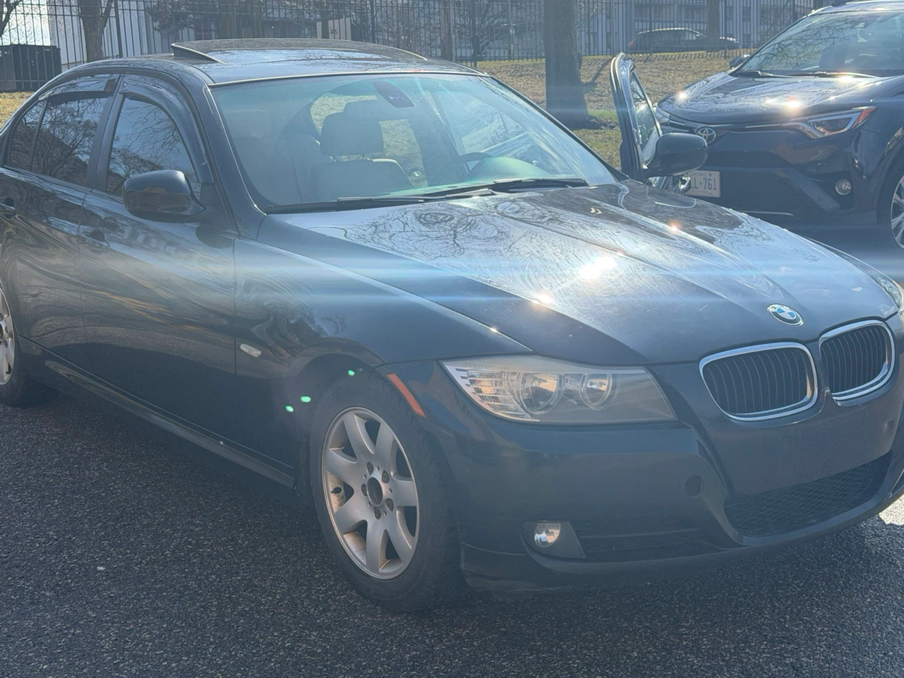 BMW 323i /// BLACK*320k*CERTIFIED RWD-NO ISSUES $4000xx TODAY!! - photo 2