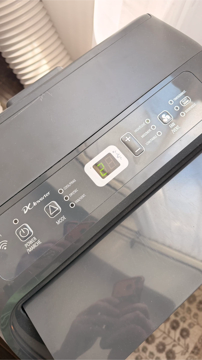 Hisense Portable Air Conditioner - photo 2