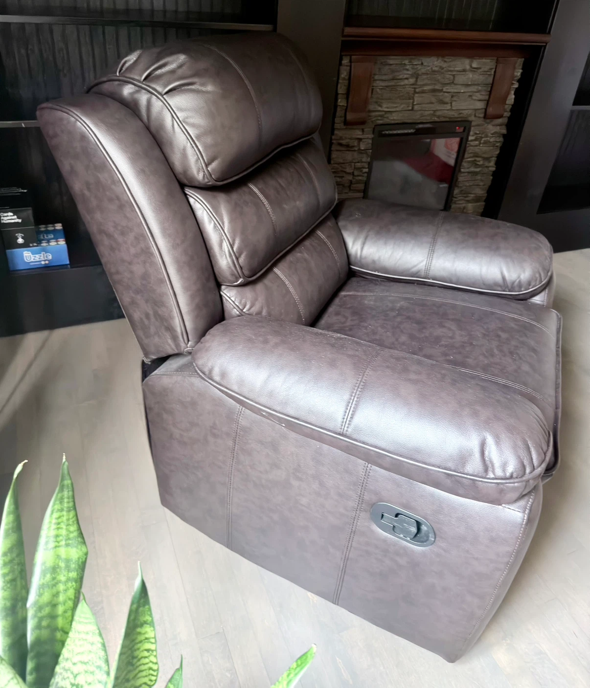 Brown Faux Leather Manual Recliner Chair - photo 3