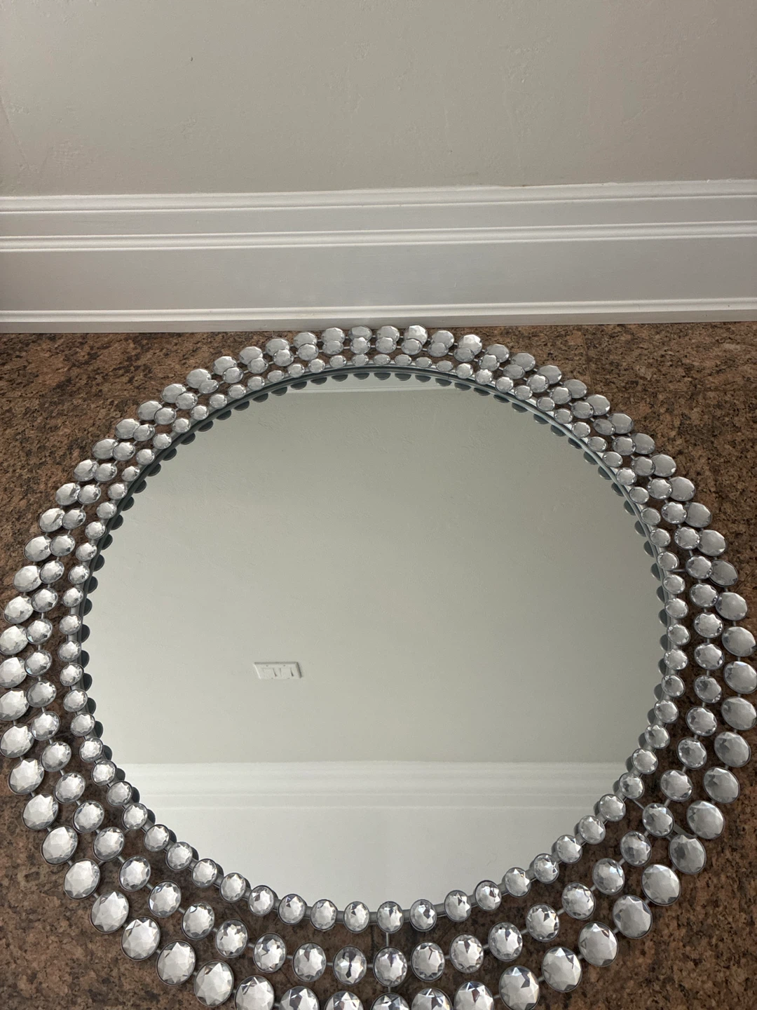 Round glass mirror