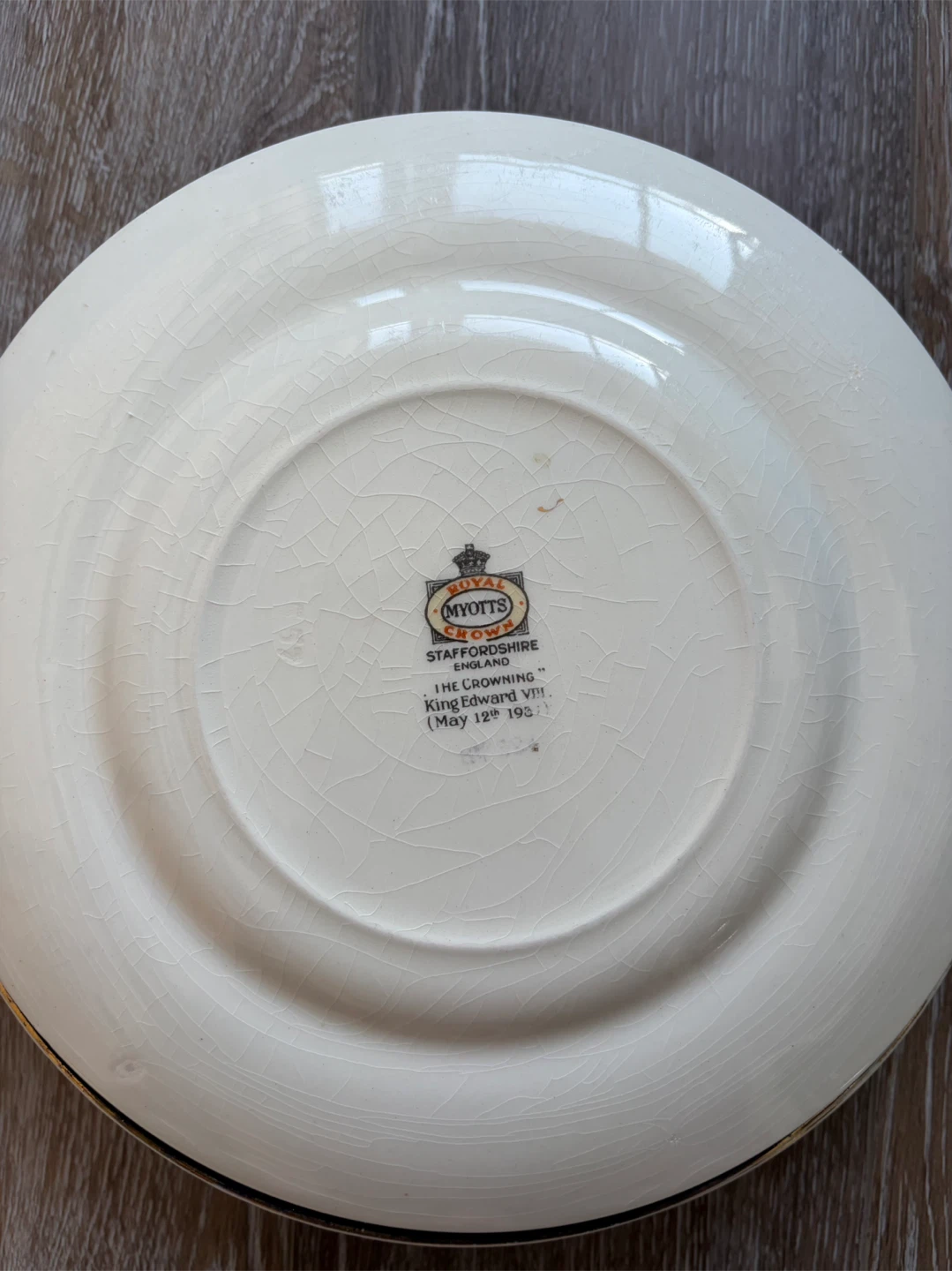Vintage Royal Myotts Crown Plates (England, 1937). - photo 2
