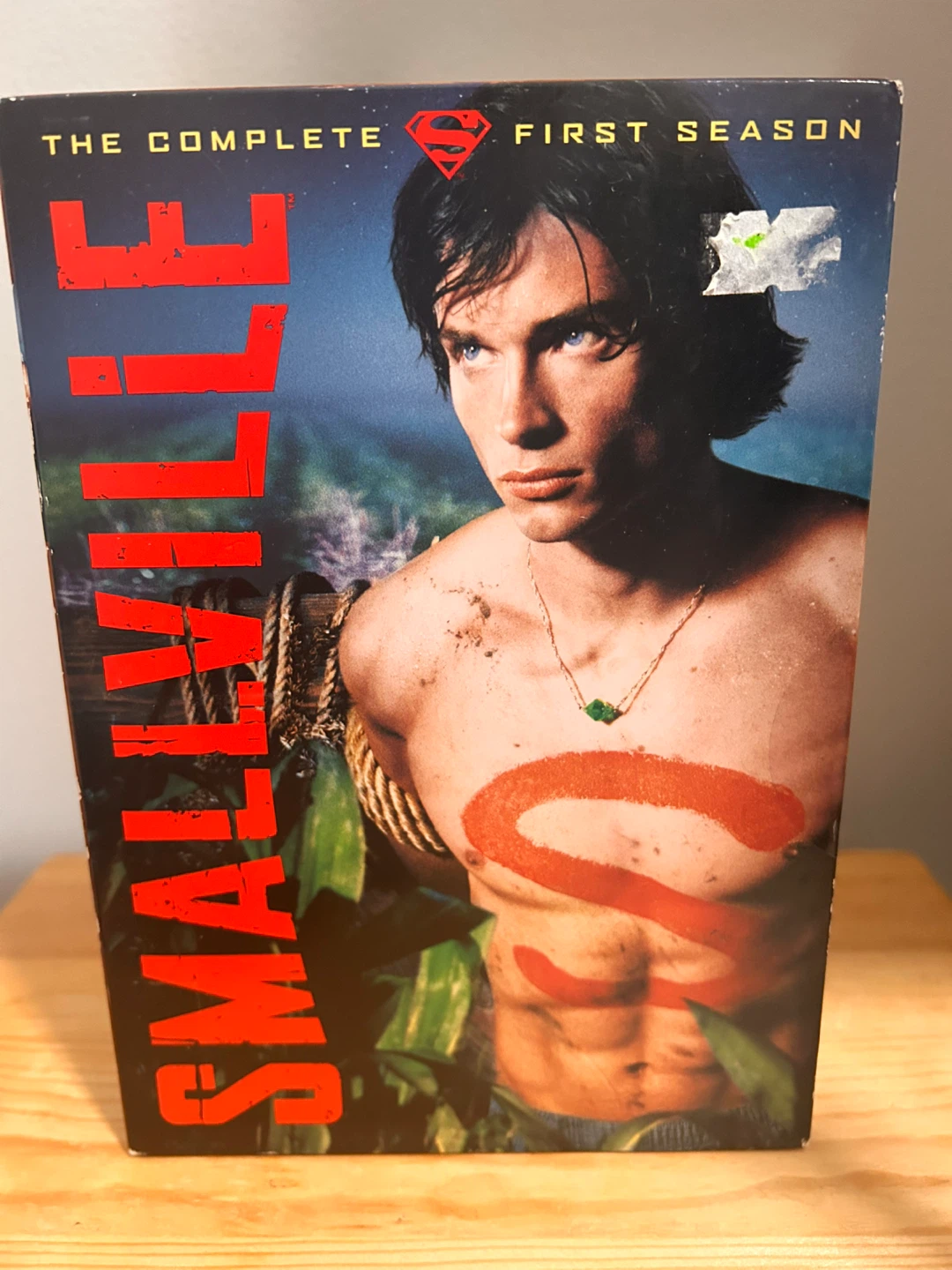 Smallville The Complete First Season DVD Box Set