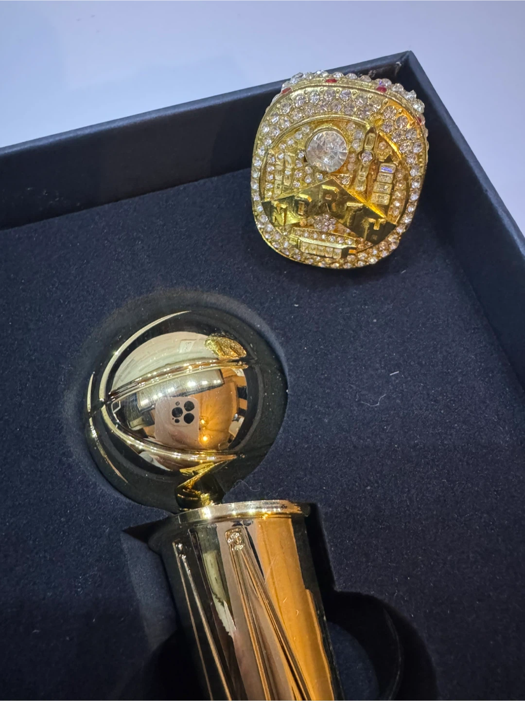 Raptors collectible trophy & championship ring - photo 5