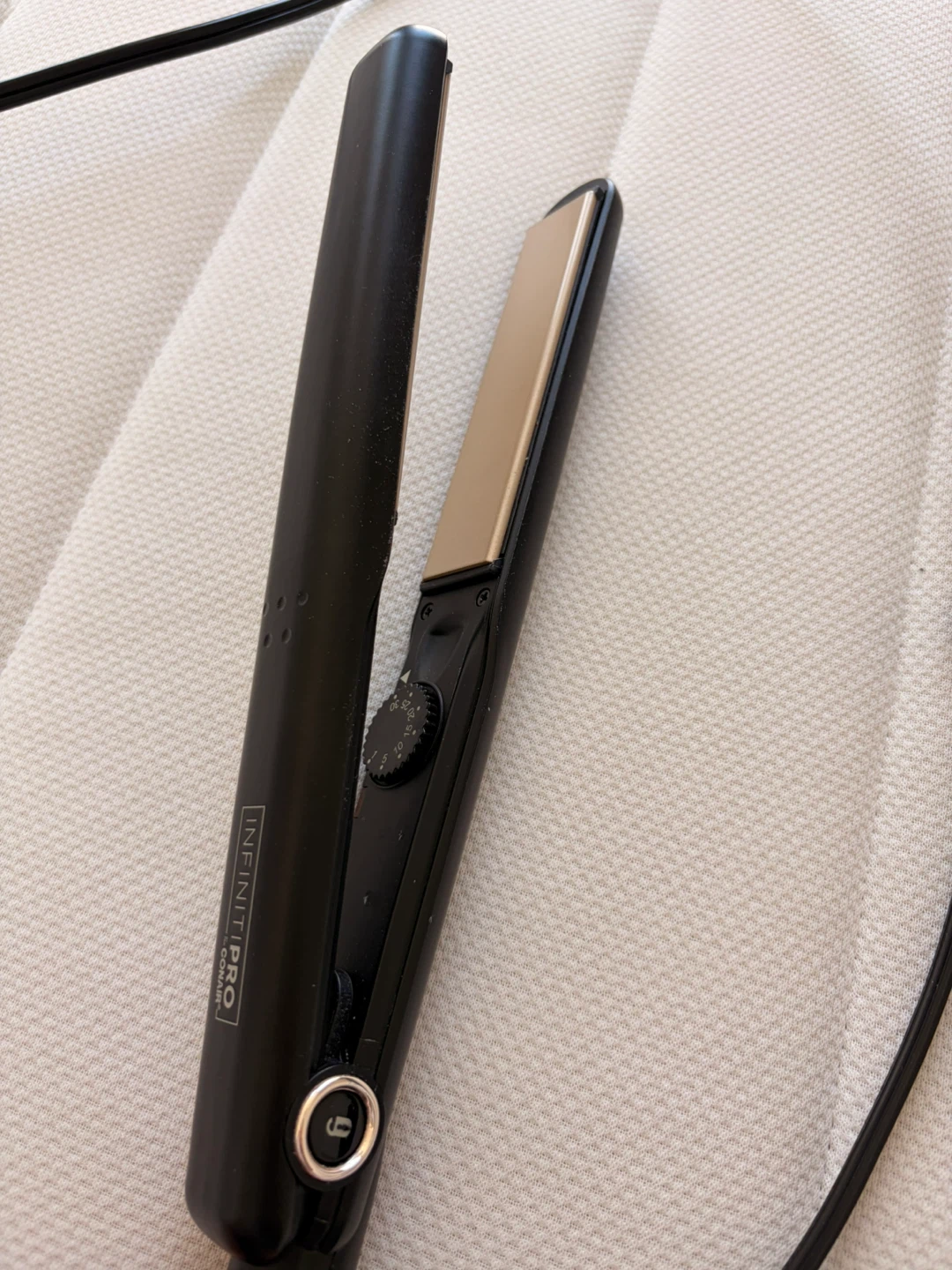 Conair InfinitiPro Hair Straightener - photo 2