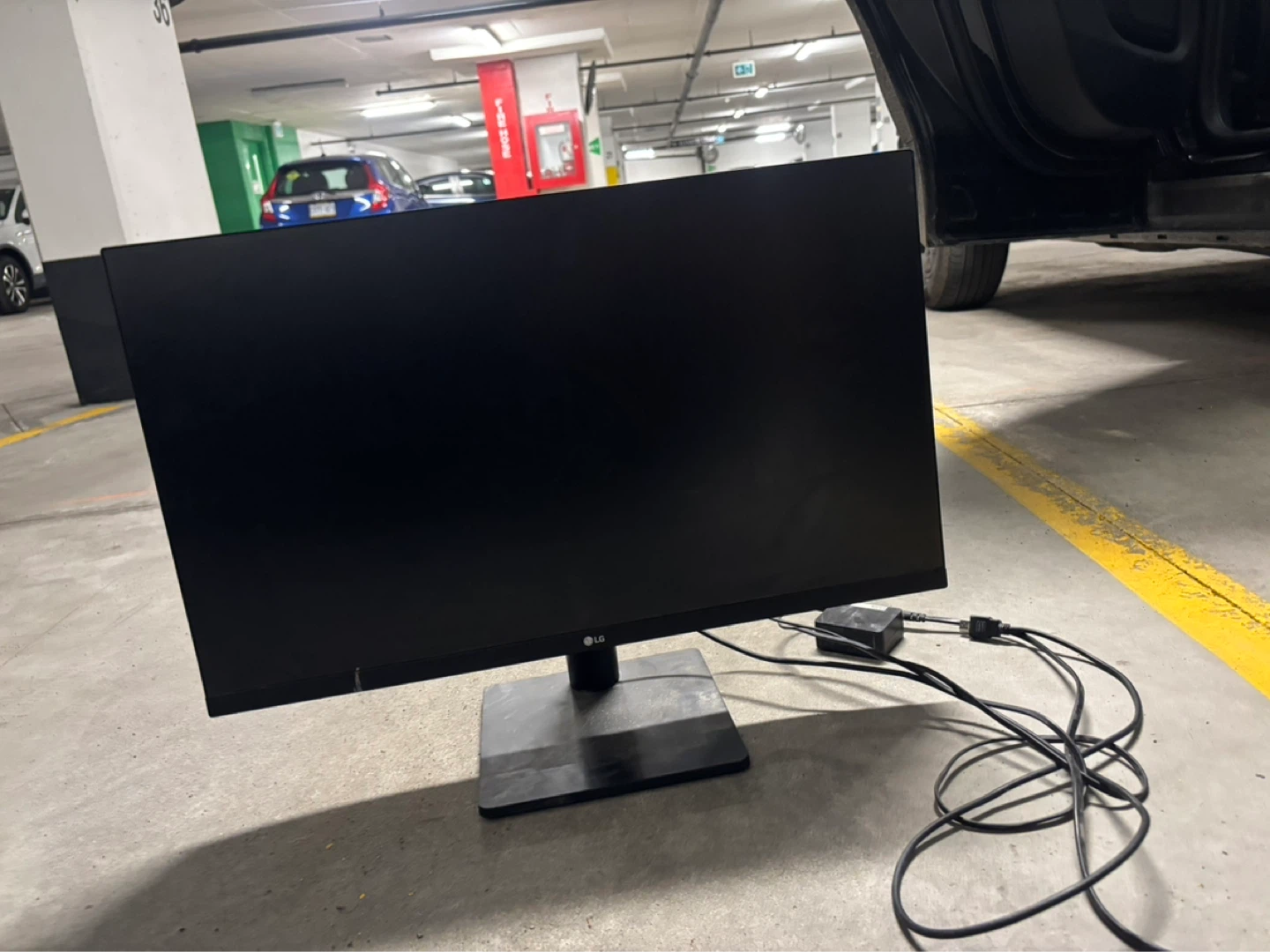 LG Monitor