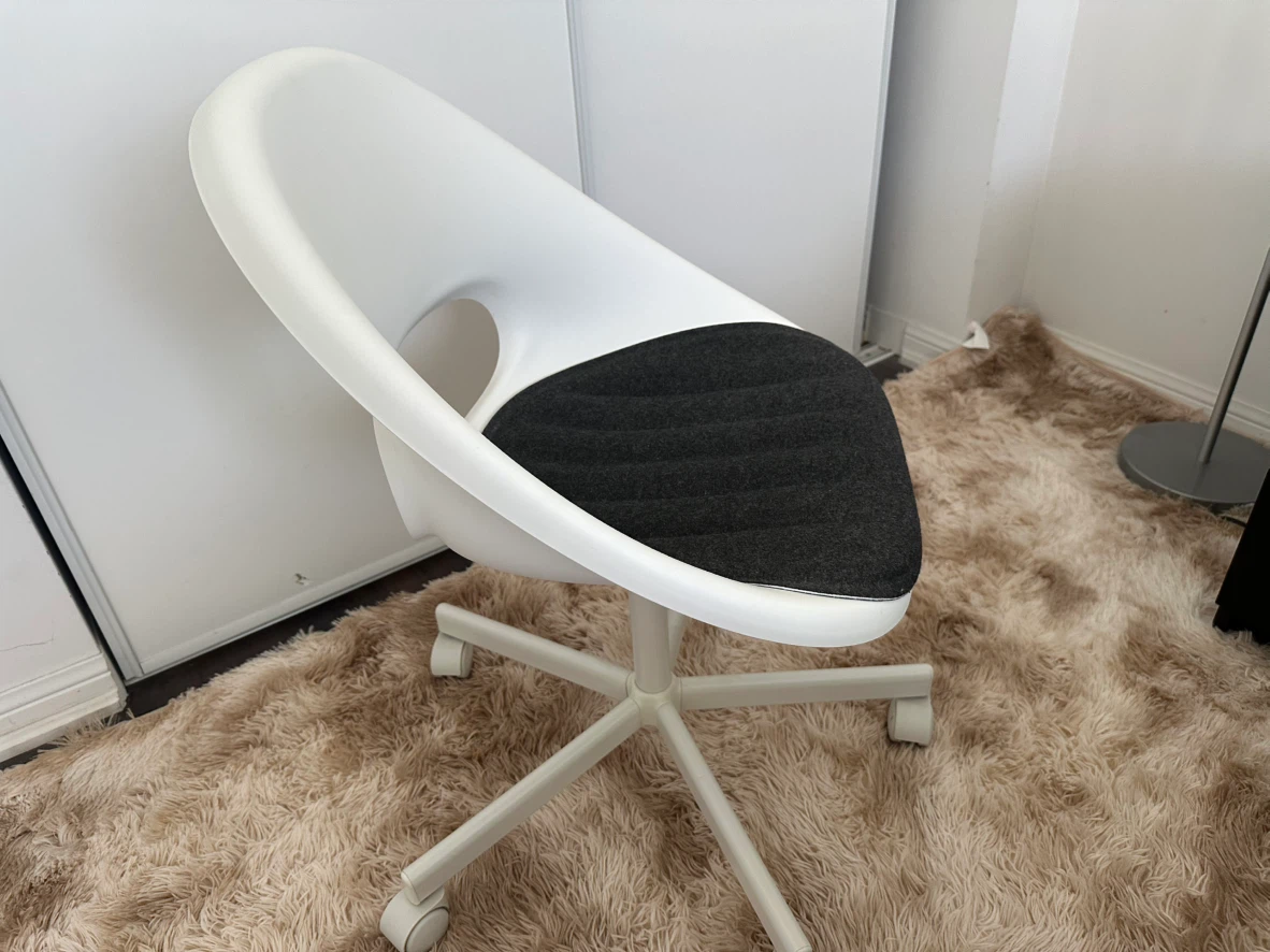 Furniture - photo 3