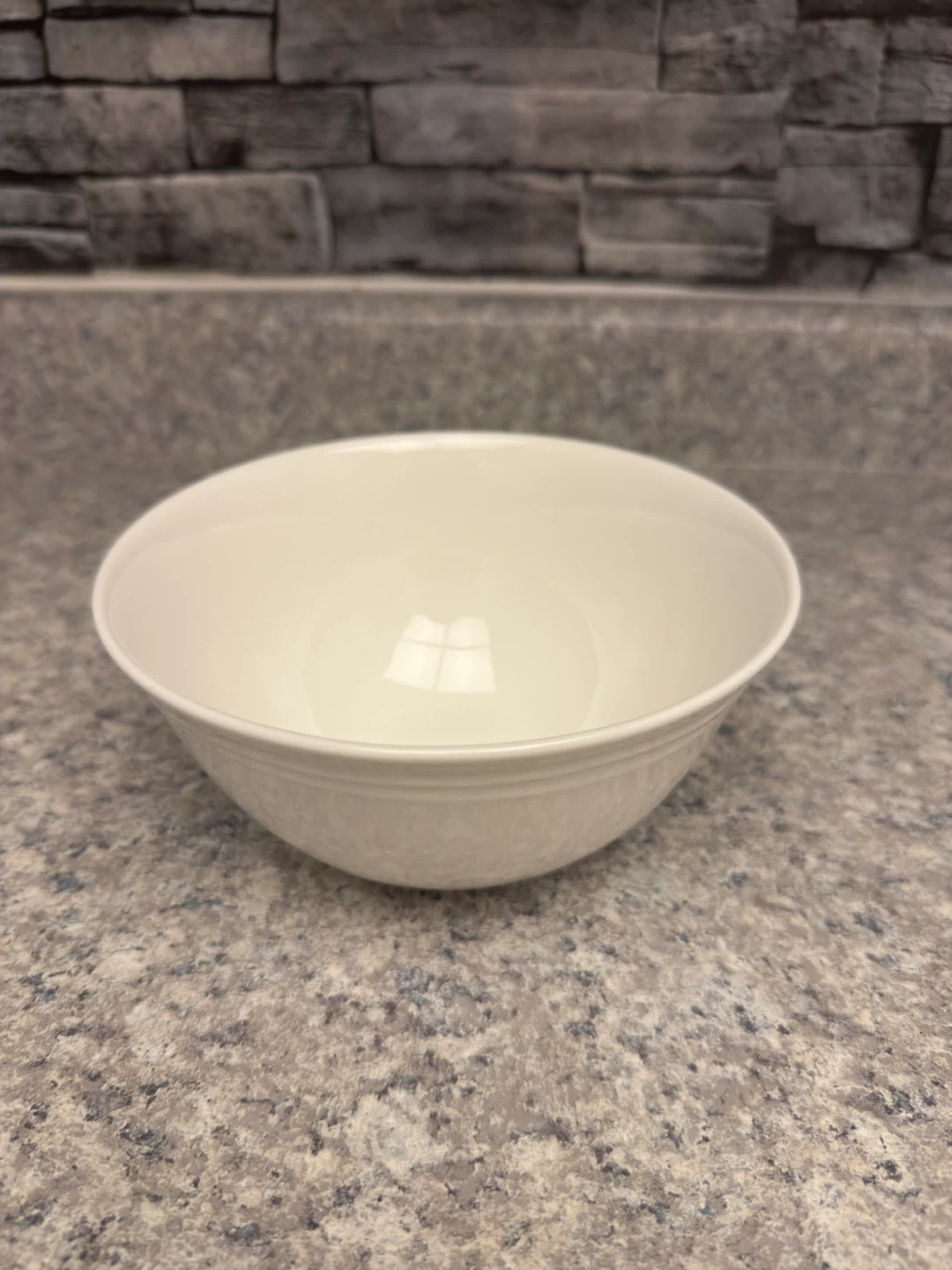 White Ceramic Serving Bowl and blue plate - photo 2