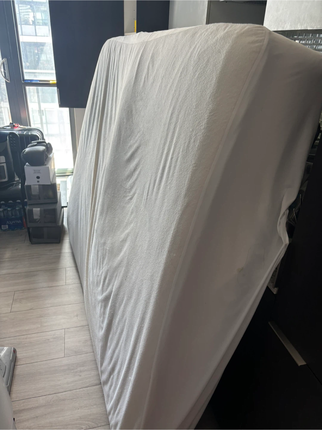 Queen size mattress with the frame