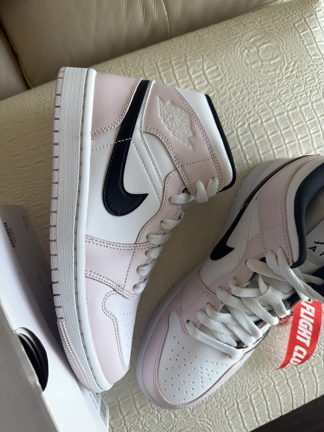 Womens Size 7 - Air Jordan 1 “Barely Rose” (Pink) - photo 2