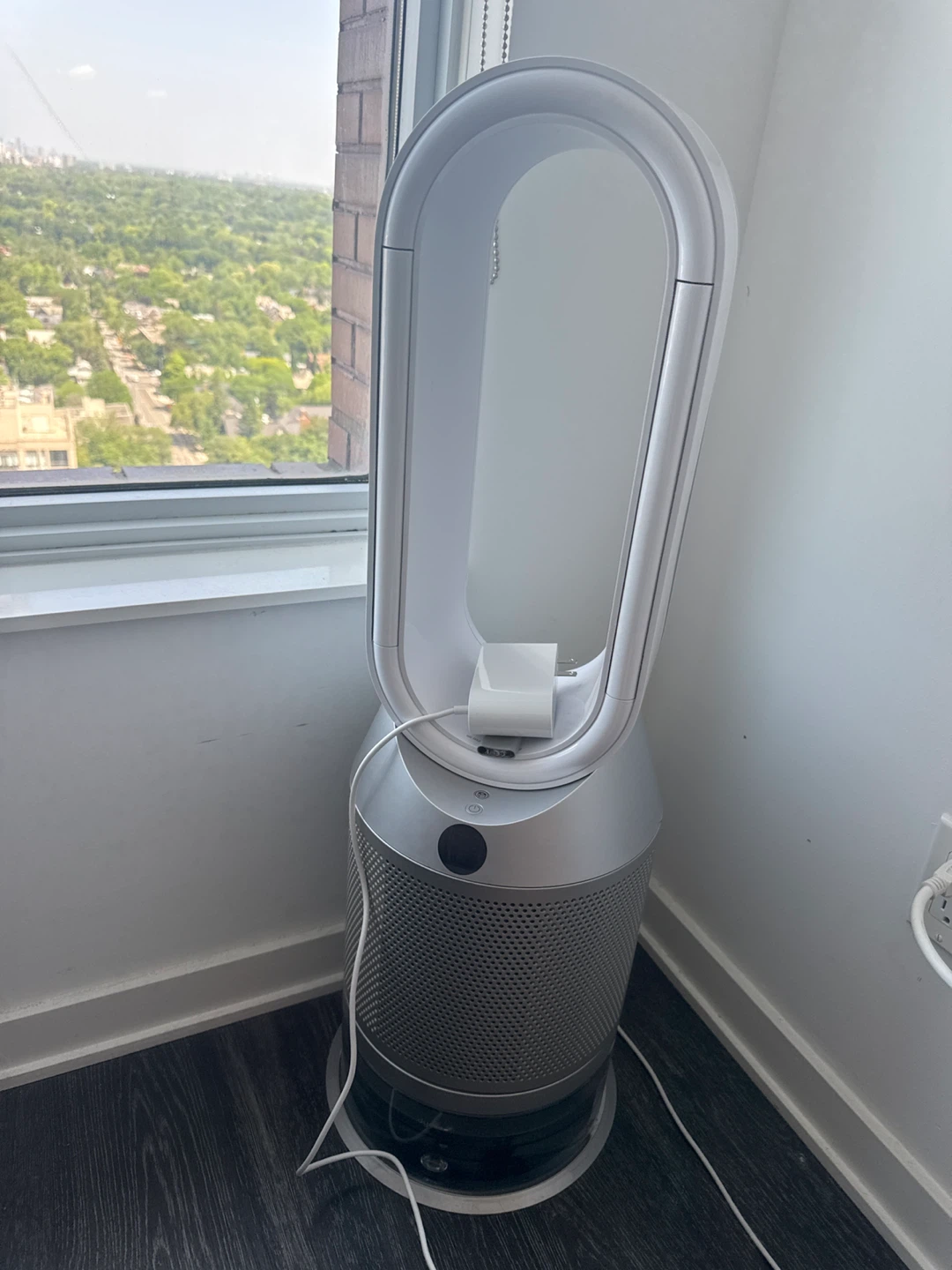 Like New Dyson Pure Cool TP04 Air Purifier Fan - photo 5
