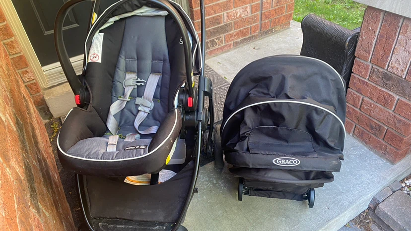 Baby stroller with car seat