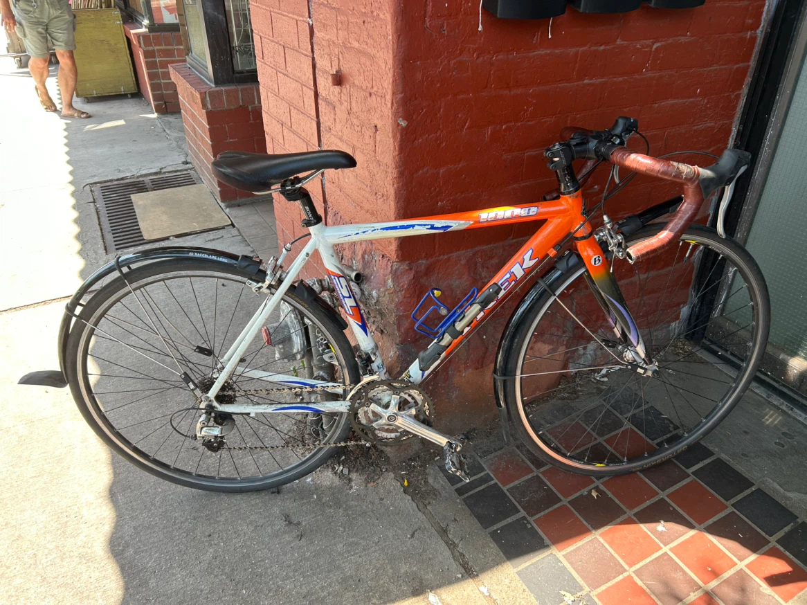 Trek 1000 Road Bike