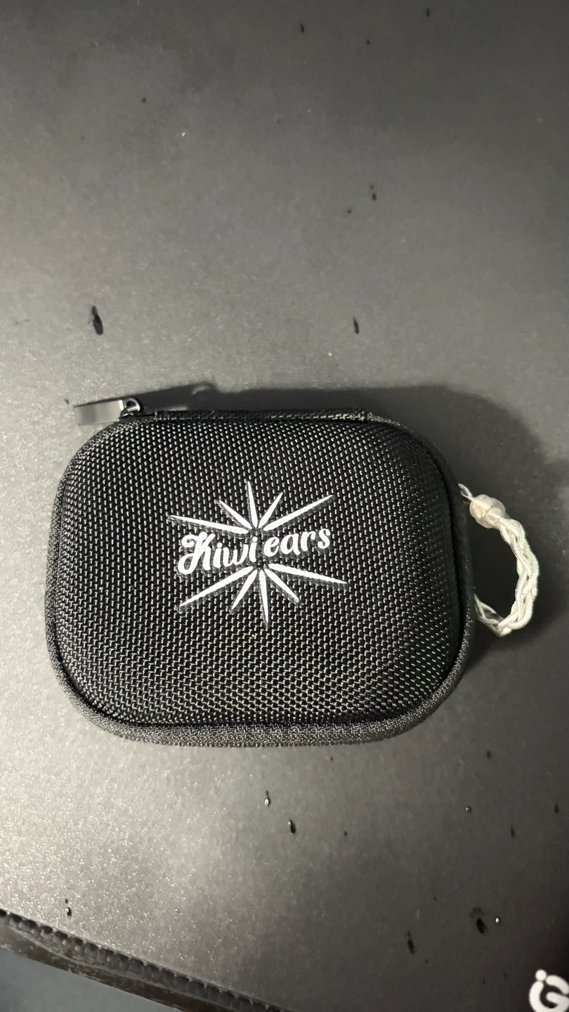 Kiwi Ears In-Ear Monitors with Case and Ear Tips - photo 3