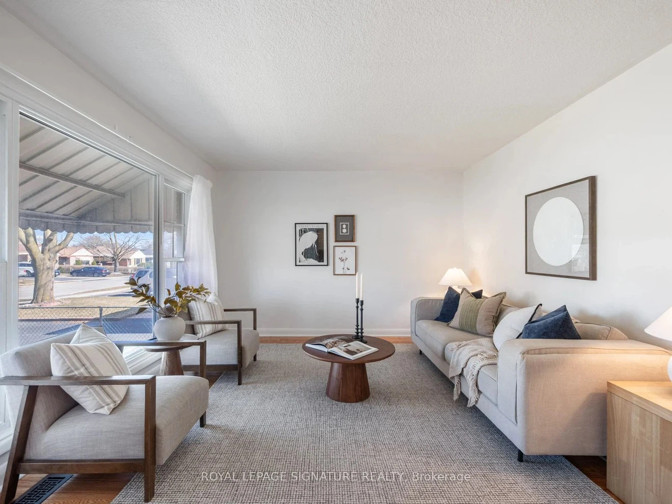 BEAUTIFUL 3 BEDROOM HOME - photo 3