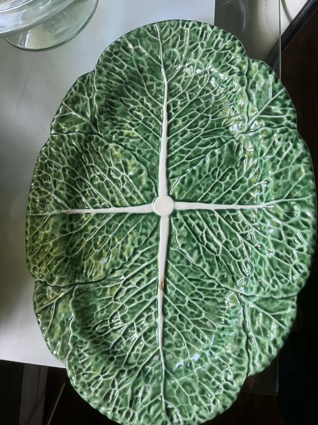 Bordallo Pinheiro-style cabbage leaf majolica dinnerware set - photo 4